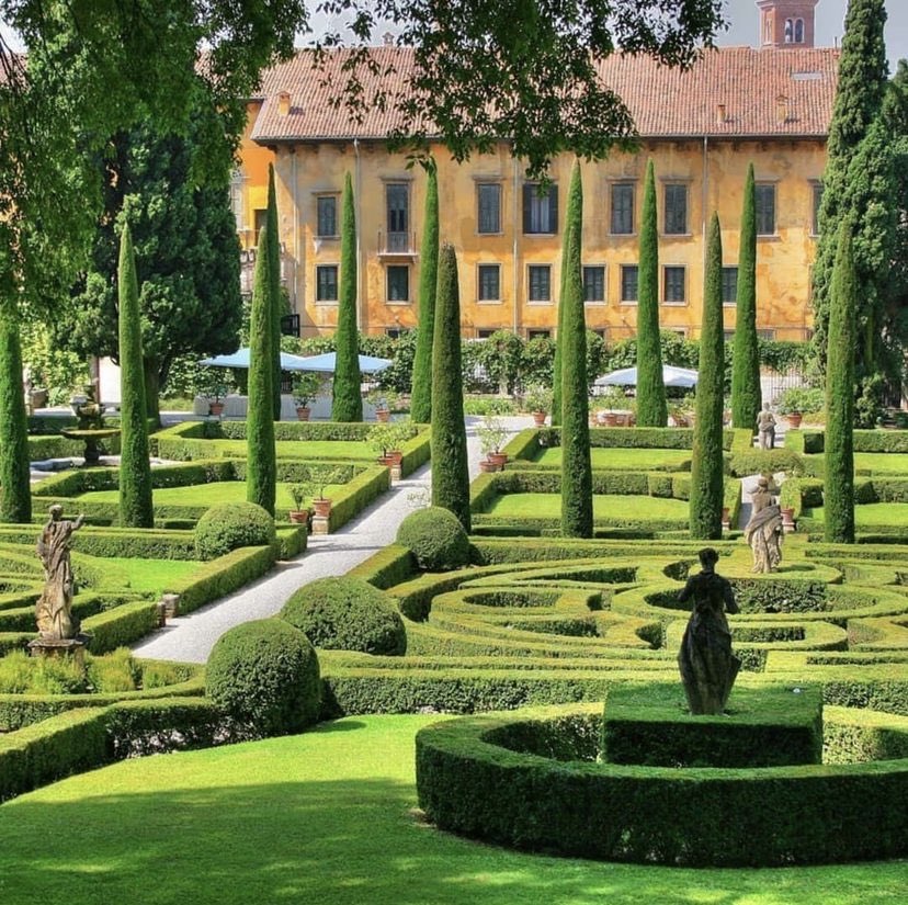 https://www.citykidsguide.com/sites/default/files/sitefiles_2024-06/giardino_giusti_italy.jpg